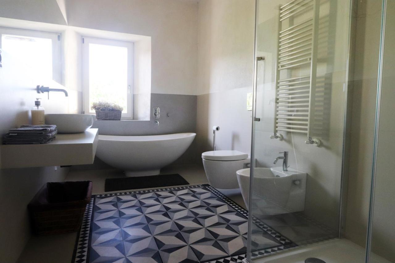 B&B Tricudai Agliano Terme Exterior foto